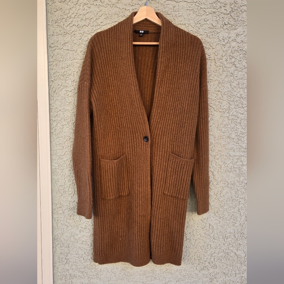 Uniqlo Long Wool Cardigan Single Button - Picture 2 of 9